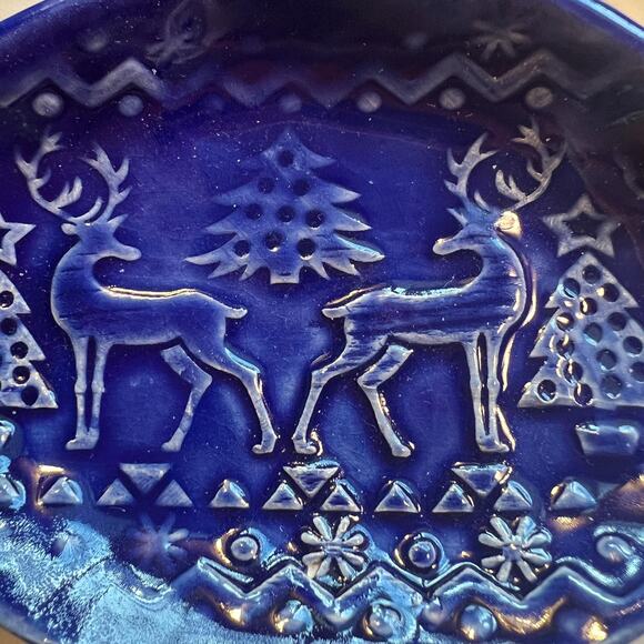 Reindeer Soap, Trinket, Ring, or Ear Ring Dish in Cobalt Blue - Picture 9 of 10